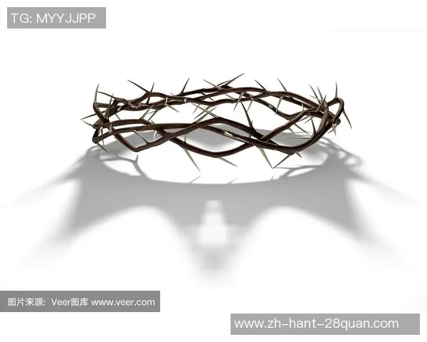 王冠与黑暗的较量揭示权力与阴影之间的深刻对抗与斗争